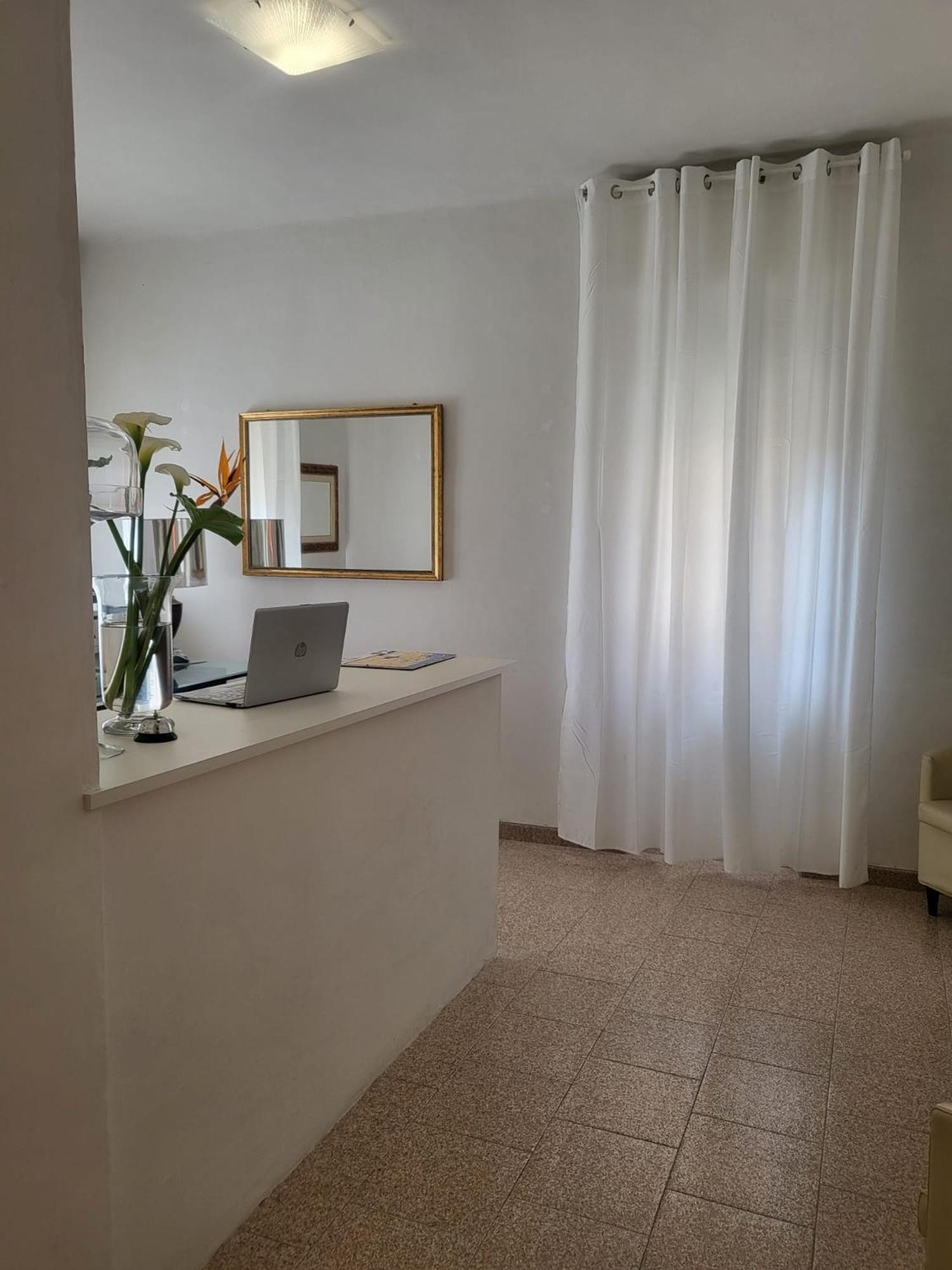 لوانو Villa Rosa المظهر الخارجي الصورة