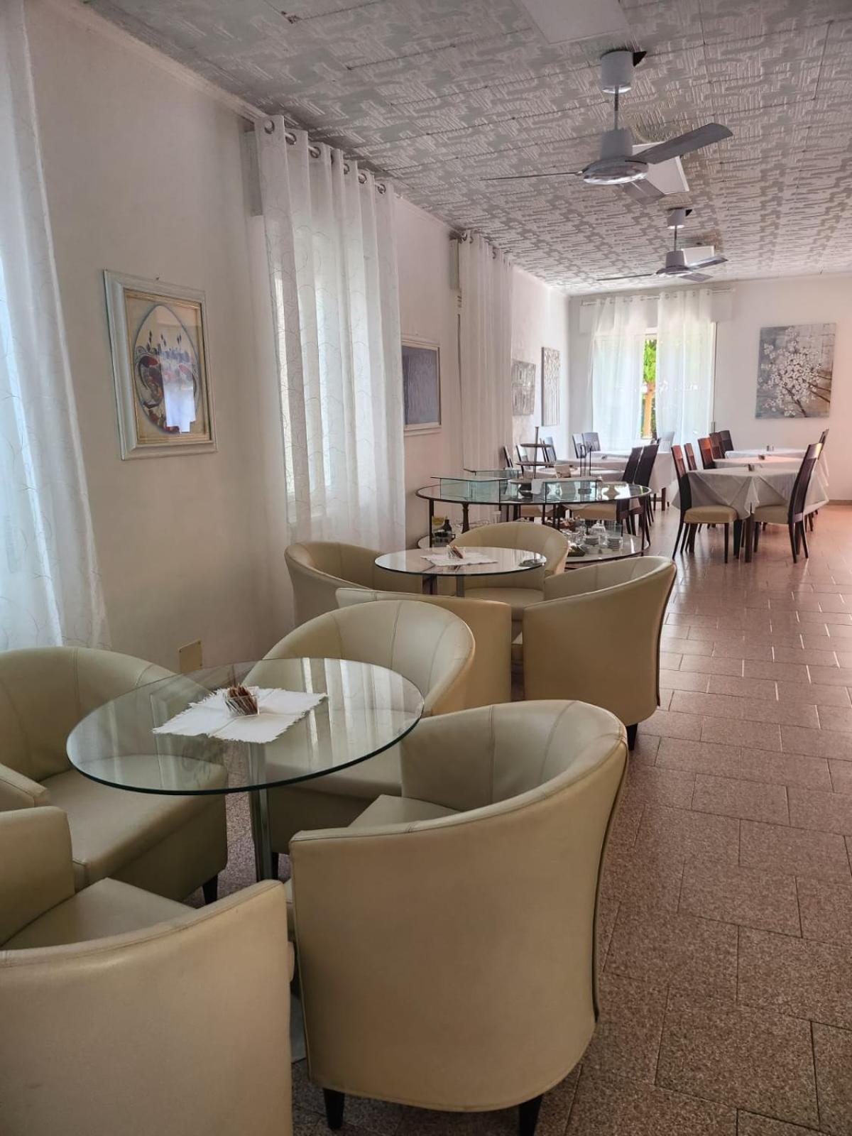 لوانو Villa Rosa المظهر الخارجي الصورة